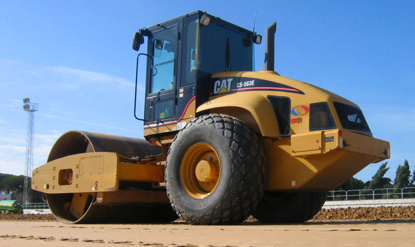 Compactador CAT CS563